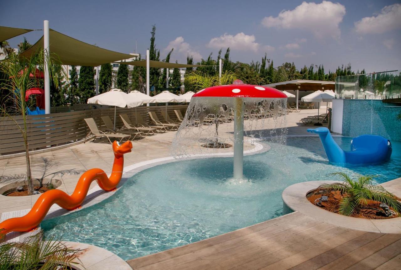 Asterias Beach Hotel Ayia Napa Exterior photo